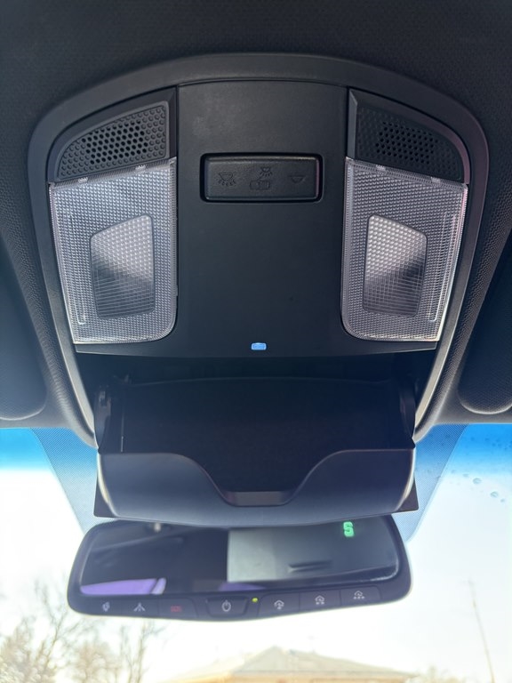 Hyundai Sonata 4dr Sdn 2.0T Sport *Ltd Avail* 2015