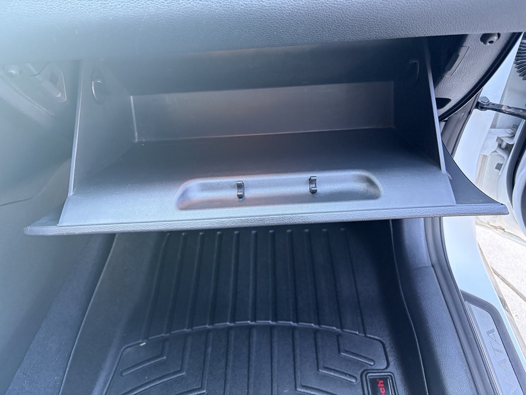 Hyundai Sonata 4dr Sdn 2.0T Sport *Ltd Avail* 2015