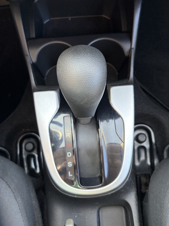 Honda Fit 5dr HB CVT LX 2016