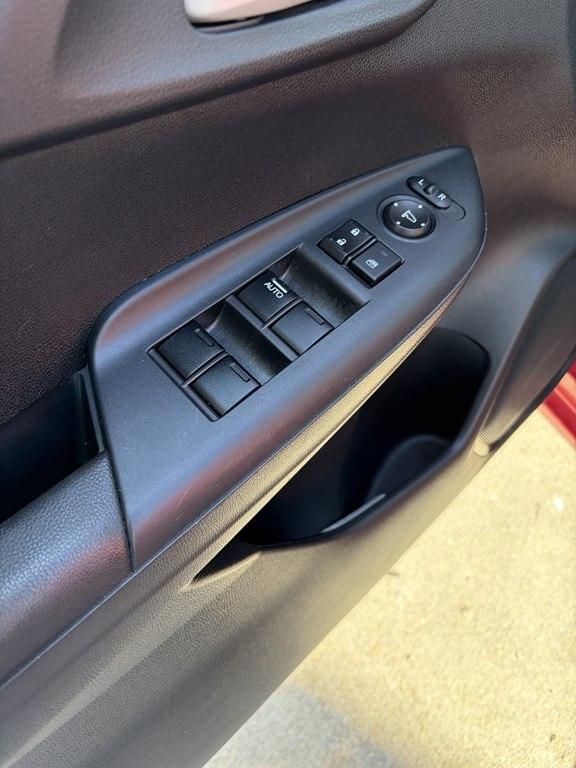 Honda Fit 5dr HB CVT LX 2016