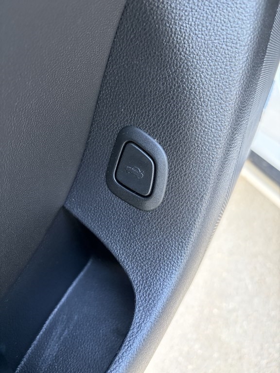 Buick LaCrosse 4dr Sdn Premium II FWD 2016