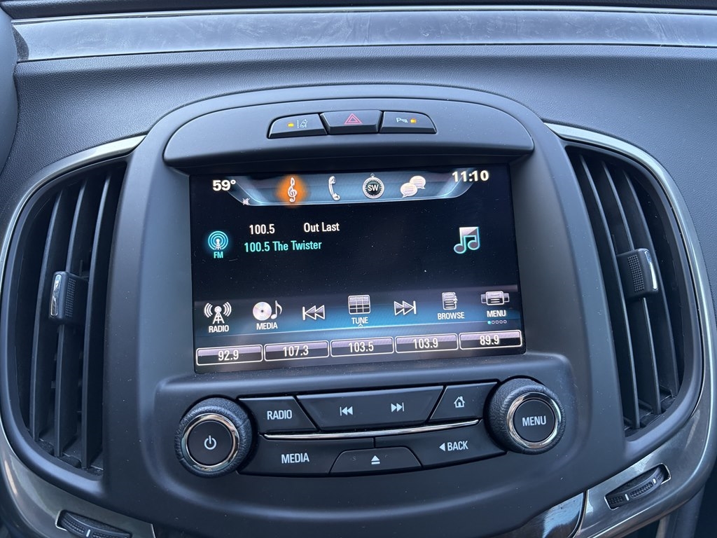 Buick LaCrosse 4dr Sdn Premium II FWD 2016