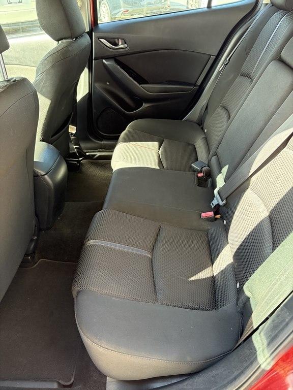 Mazda Mazda3 4-Door Sport Manual 2018