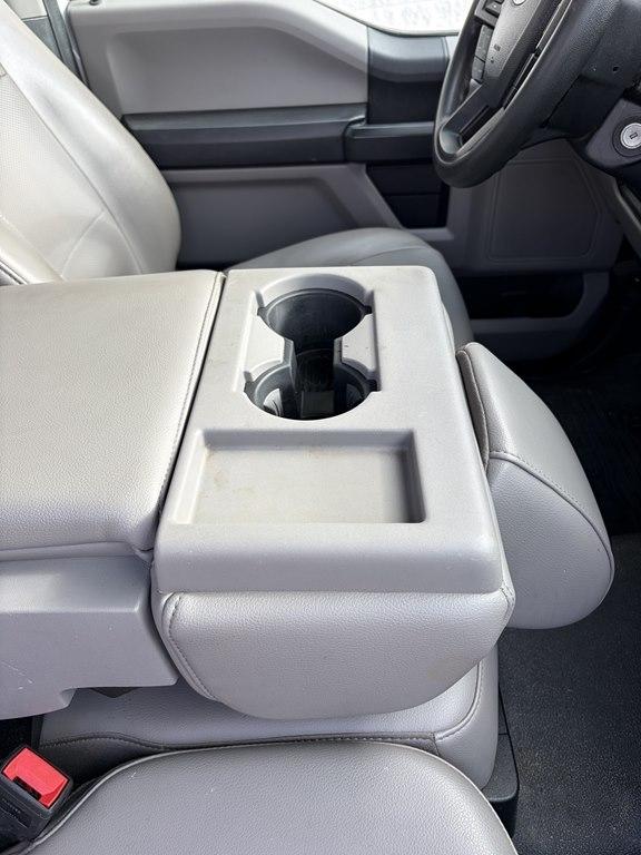 Ford Super Duty F-250 SRW XL 2WD Reg Cab 8' Box 2021