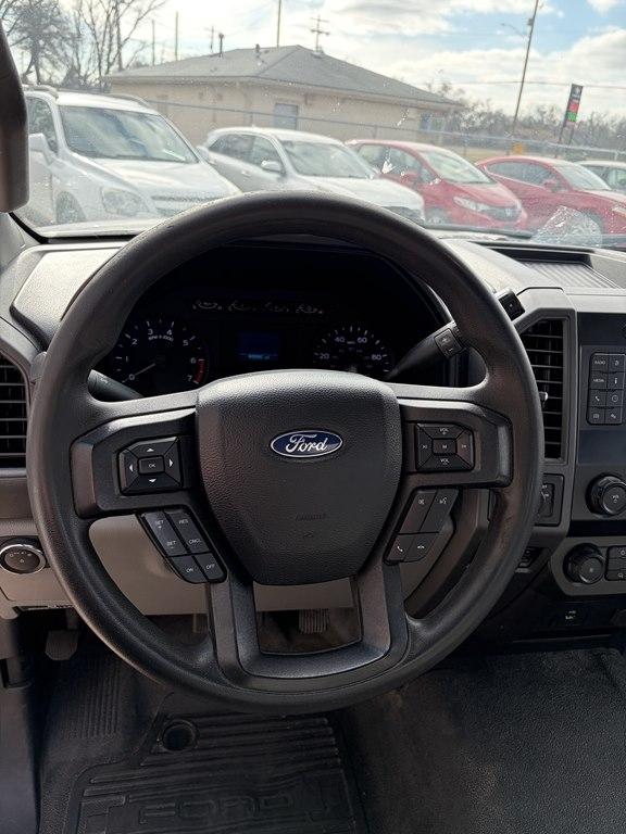 Ford Super Duty F-250 SRW XL 2WD Reg Cab 8' Box 2021