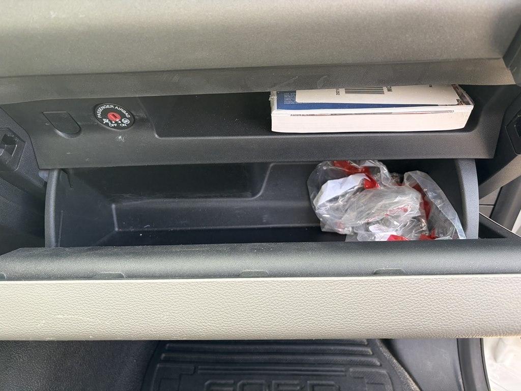 Ford Super Duty F-250 SRW XL 2WD Reg Cab 8' Box 2021