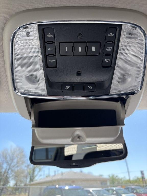 Jeep Grand Cherokee RWD 4dr Limited 2011