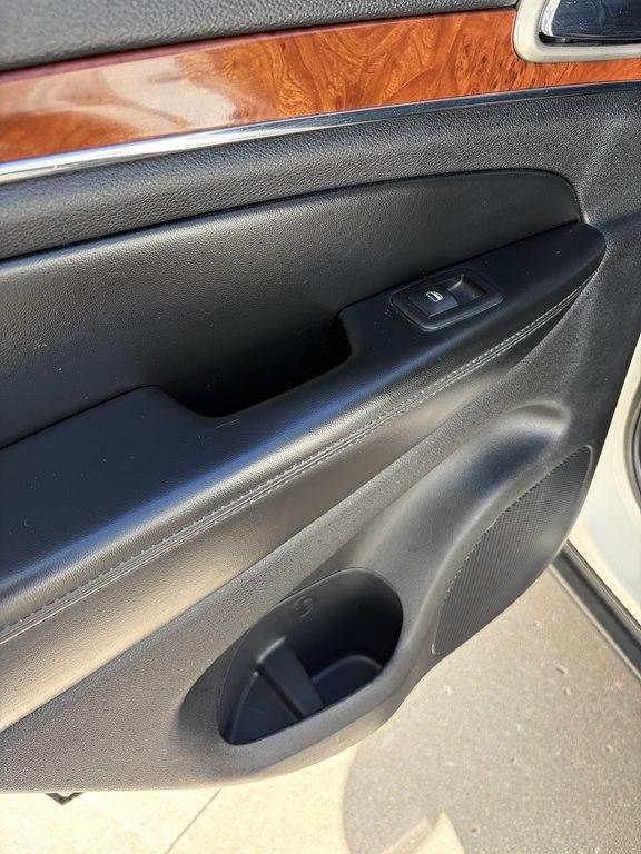 Jeep Grand Cherokee RWD 4dr Limited 2011