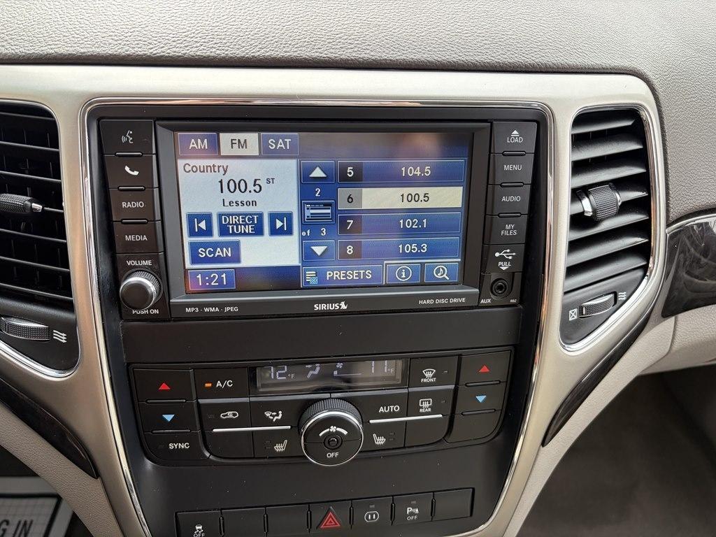 Jeep Grand Cherokee 4WD 4dr Laredo 2011