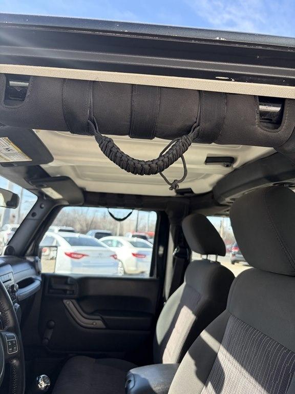 Jeep Wrangler 4WD 2dr Sport 2012