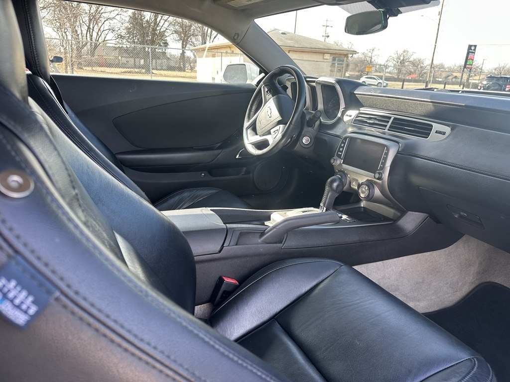 Chevrolet Camaro 2dr Cpe LT w/1LT 2013