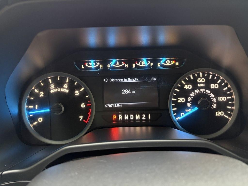 Ford F-150 XL 4WD SuperCrew 5.5' Box 2017