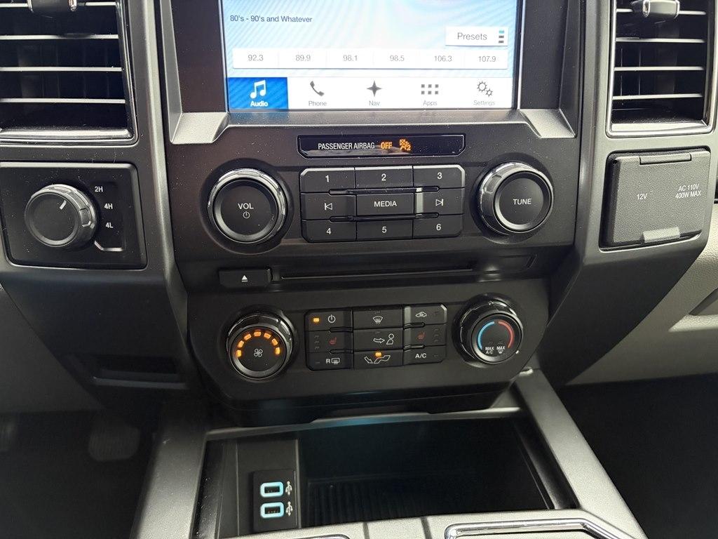 Ford F-150 XL 4WD SuperCrew 5.5' Box 2017