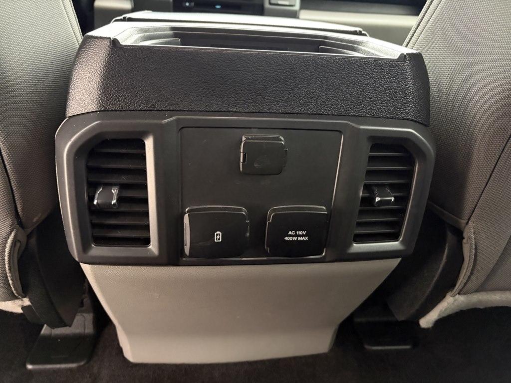 Ford F-150 XL 4WD SuperCrew 5.5' Box 2017