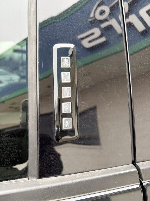 Ford F-150 XL 4WD SuperCrew 5.5' Box 2017