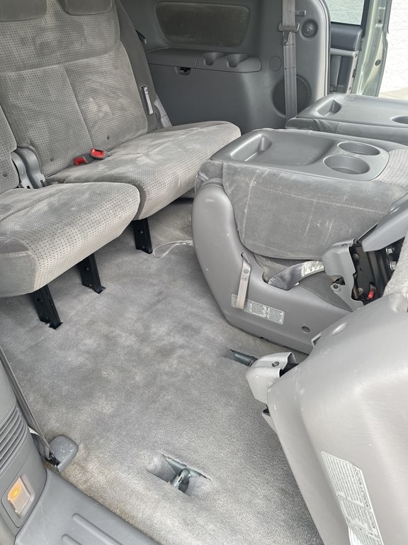 Toyota Sienna 5dr 7-Passenger Van CE FWD (Natl) 2007