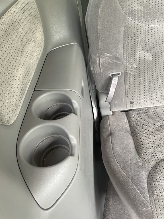 Toyota Sienna 5dr 7-Passenger Van CE FWD (Natl) 2007