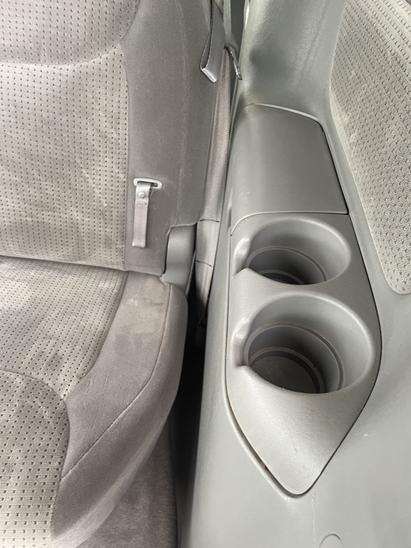 Toyota Sienna 5dr 7-Passenger Van CE FWD (Natl) 2007