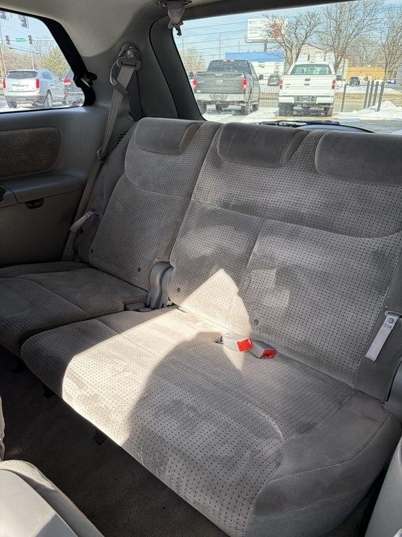 Toyota Sienna 5dr 7-Passenger Van CE FWD (Natl) 2007