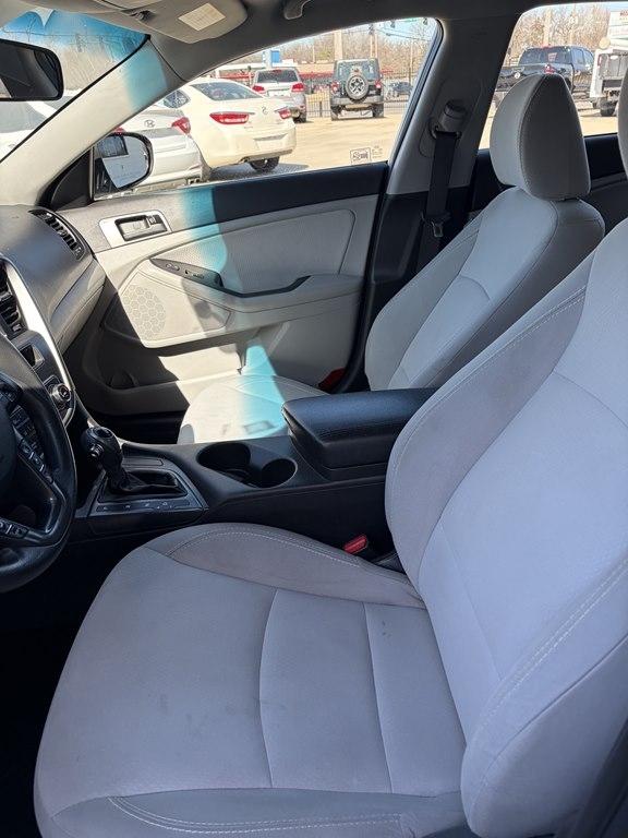 Kia Optima 4dr Sdn LX 2013