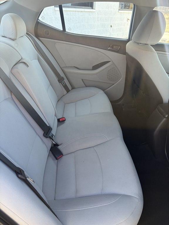 Kia Optima 4dr Sdn LX 2013