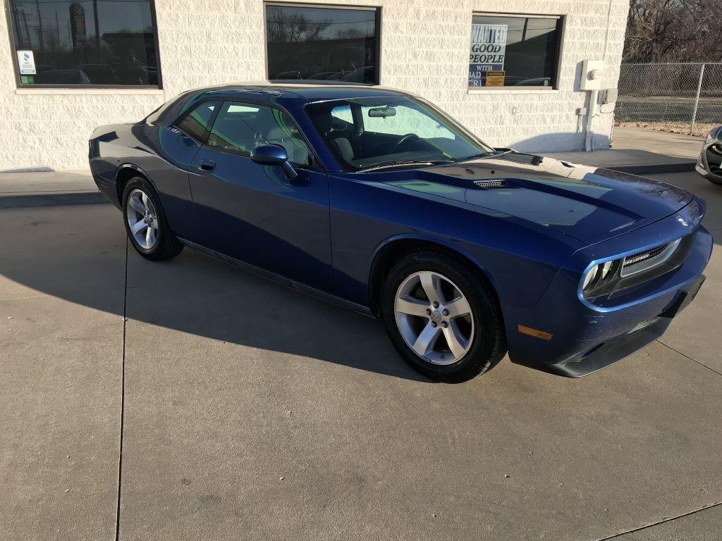 Dodge Challenger 2dr Cpe SE 2009