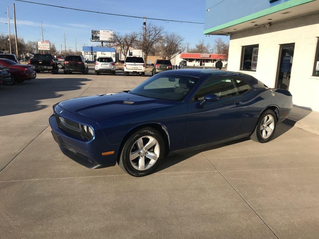 Dodge Challenger 2dr Cpe SE 2009