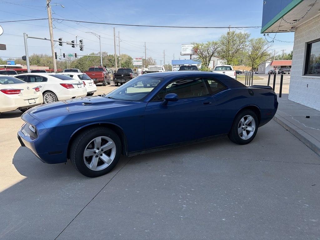 Dodge Challenger 2dr Cpe SE 2009