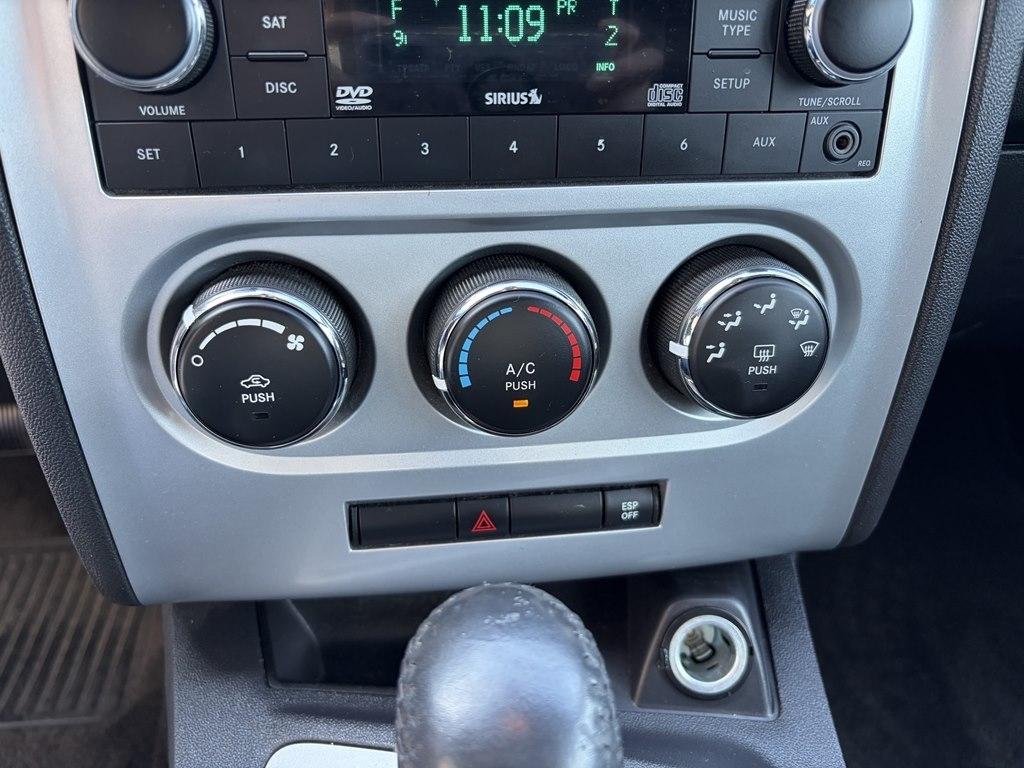 Dodge Challenger 2dr Cpe SE 2009