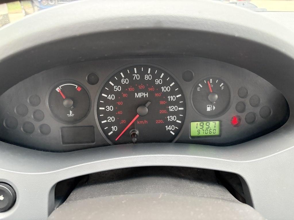 Ford Focus 4dr Sdn ZX4 S 2005