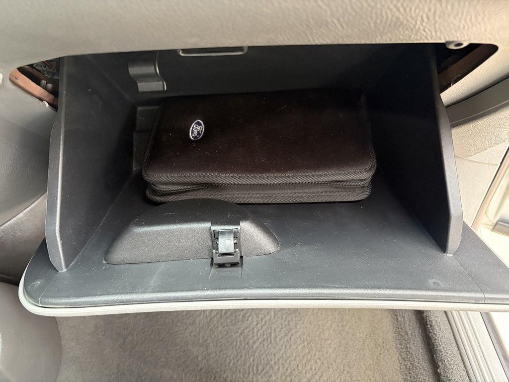 Ford Focus 4dr Sdn ZX4 S 2005