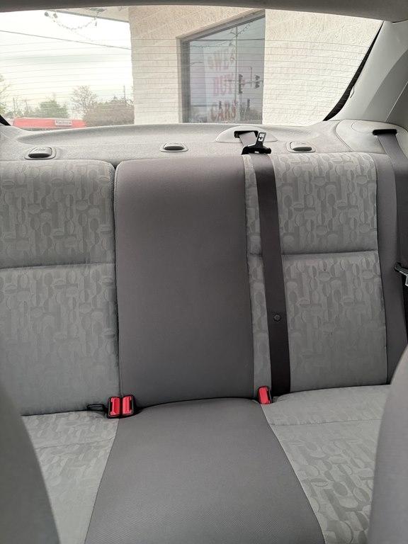 Ford Focus 4dr Sdn ZX4 S 2005