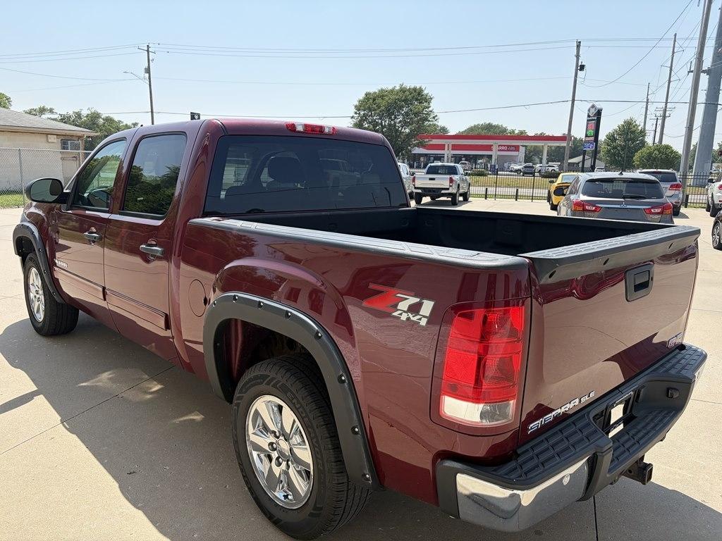 GMC Sierra 1500 4WD Crew Cab 143.5" SLE 2013