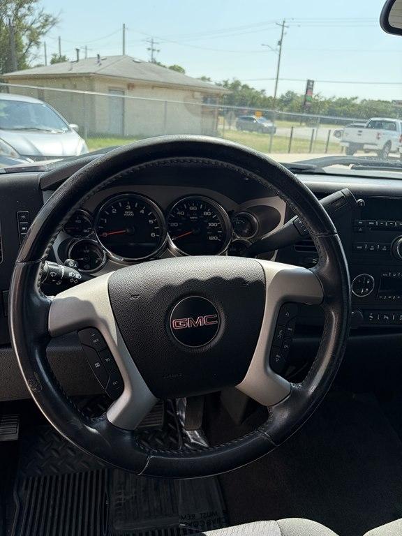 GMC Sierra 1500 4WD Crew Cab 143.5" SLE 2013