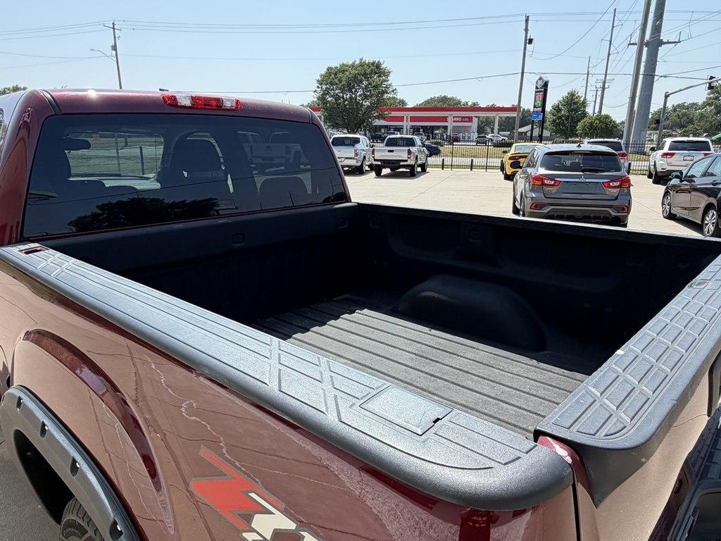 GMC Sierra 1500 4WD Crew Cab 143.5" SLE 2013