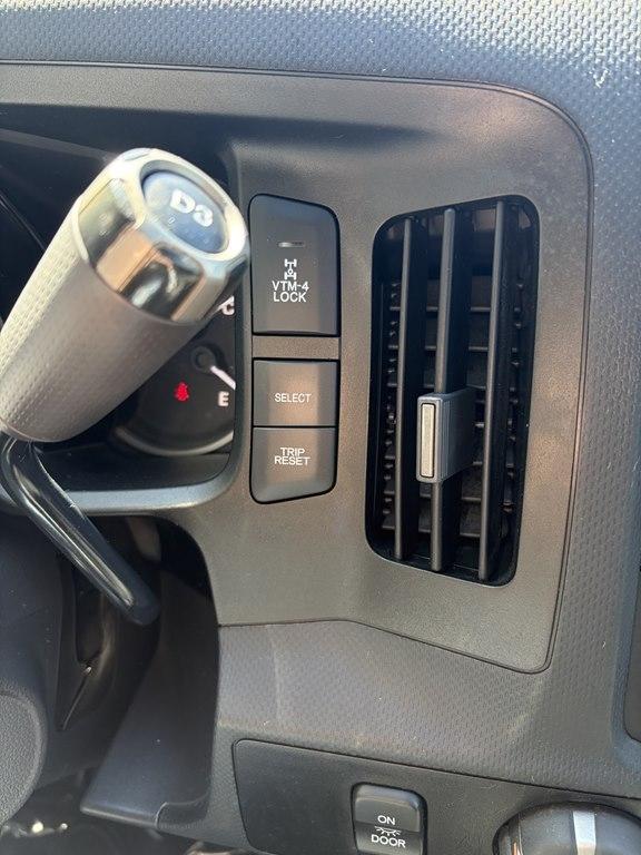 Honda Ridgeline 4WD Crew Cab Sport 2013