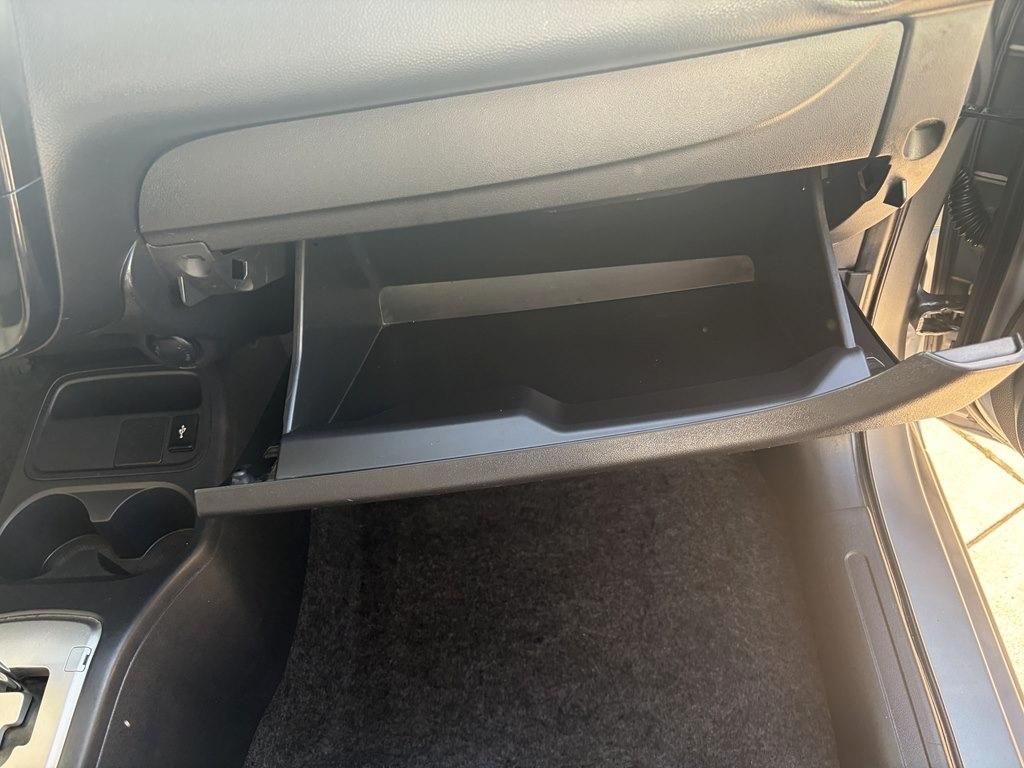 Mitsubishi Mirage G4 ES Manual 2019