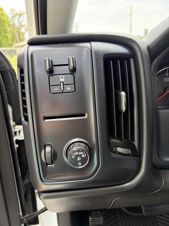 GMC Sierra 1500 4WD Double Cab 143.5" 2016