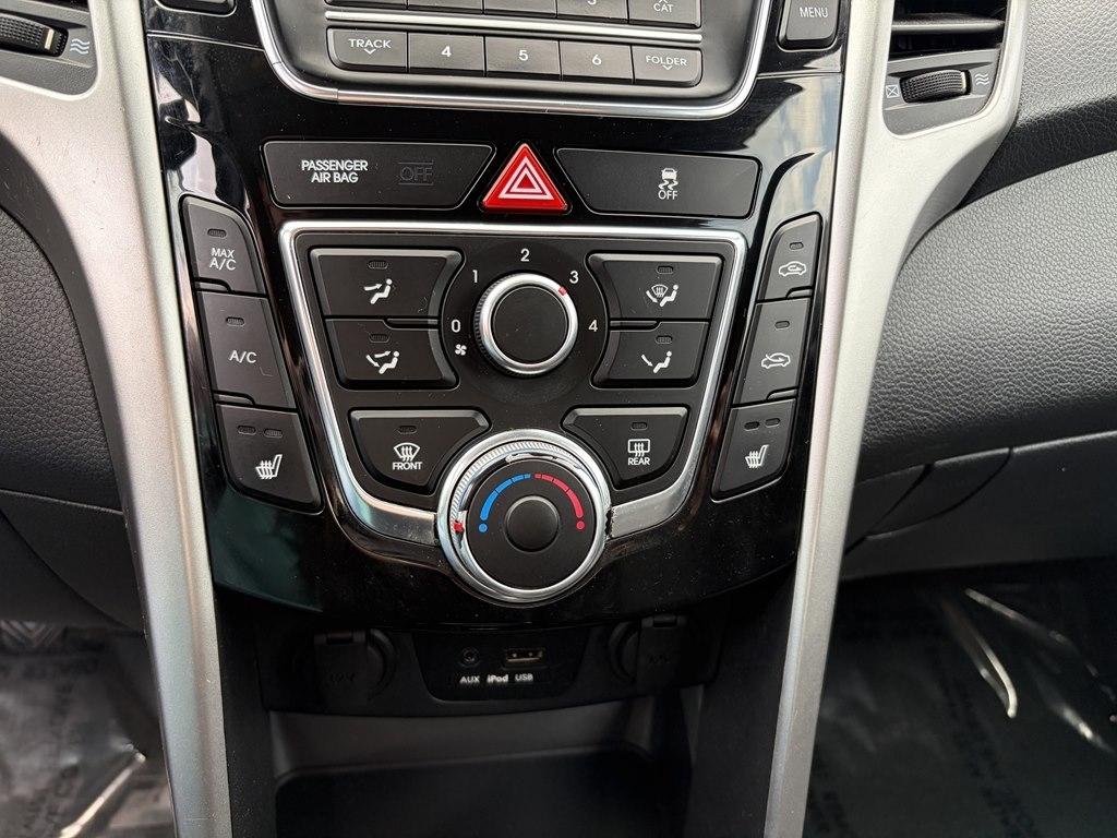 Hyundai Elantra GT 5dr HB Man 2013