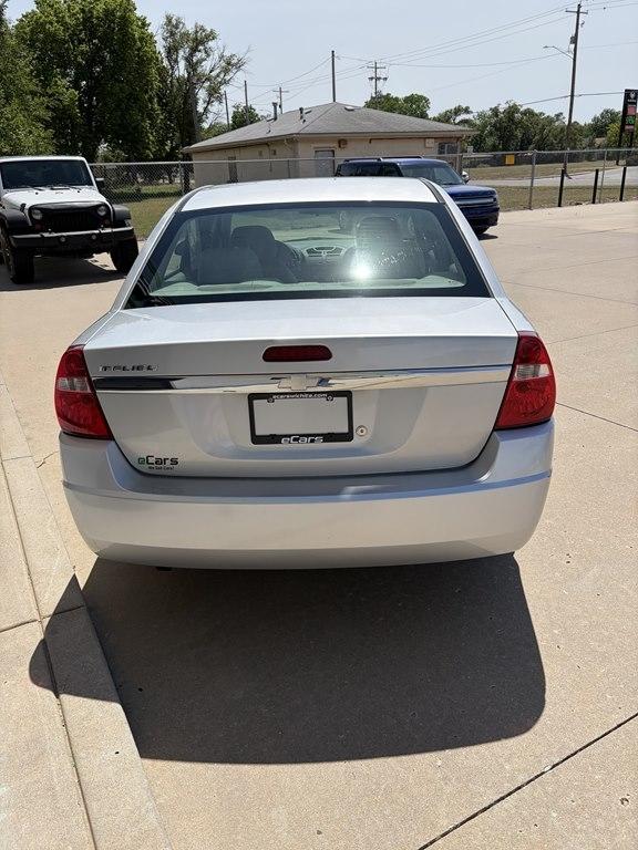 Chevrolet Malibu 4dr Sdn 2004
