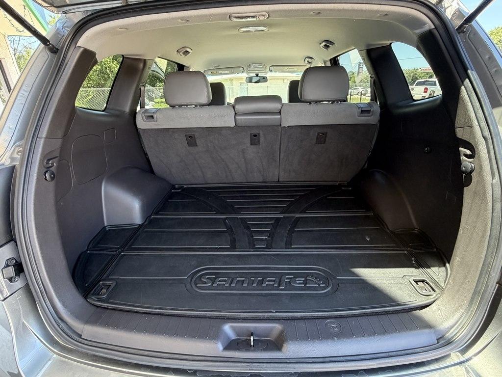 Hyundai Santa Fe FWD 4dr V6 SE 2012