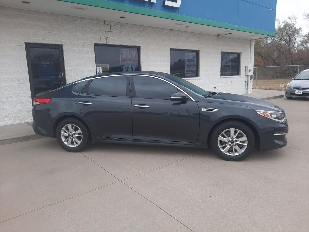 Kia Optima 4dr Sdn LX 2016