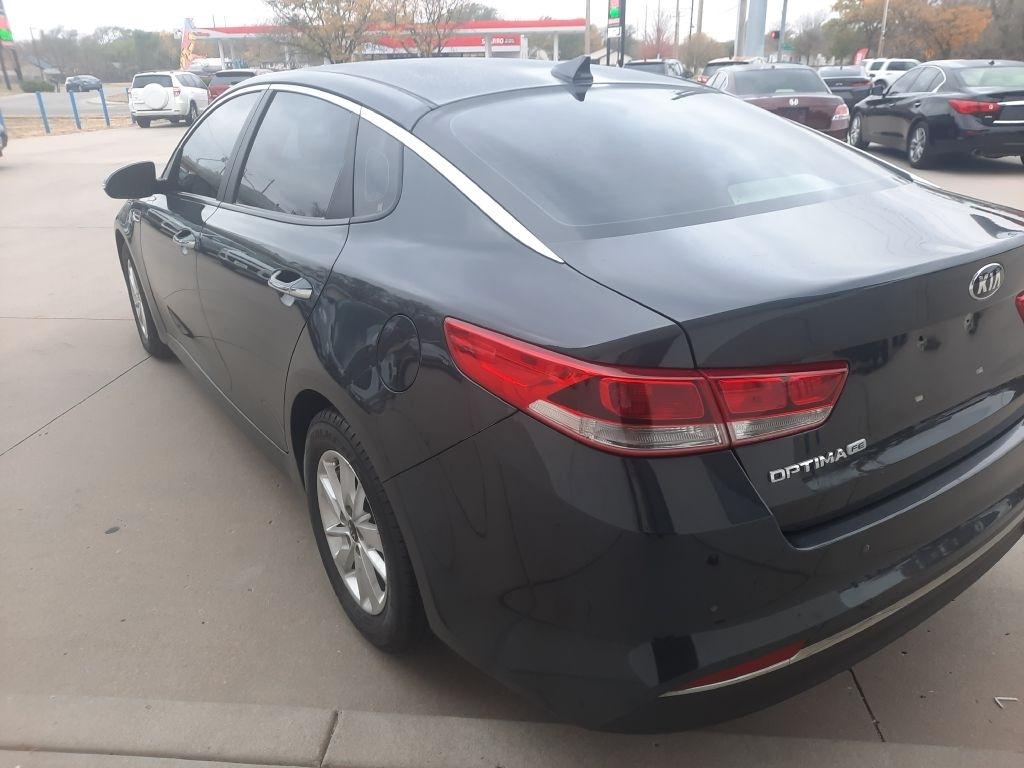 Kia Optima 4dr Sdn LX 2016