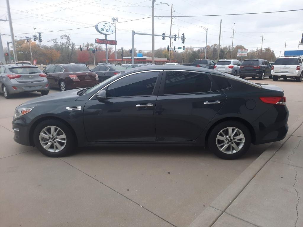Kia Optima 4dr Sdn LX 2016