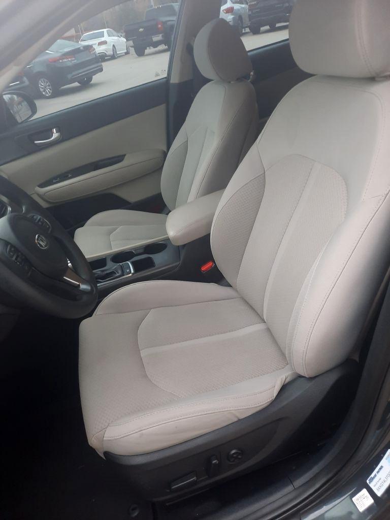 Kia Optima 4dr Sdn LX 2016
