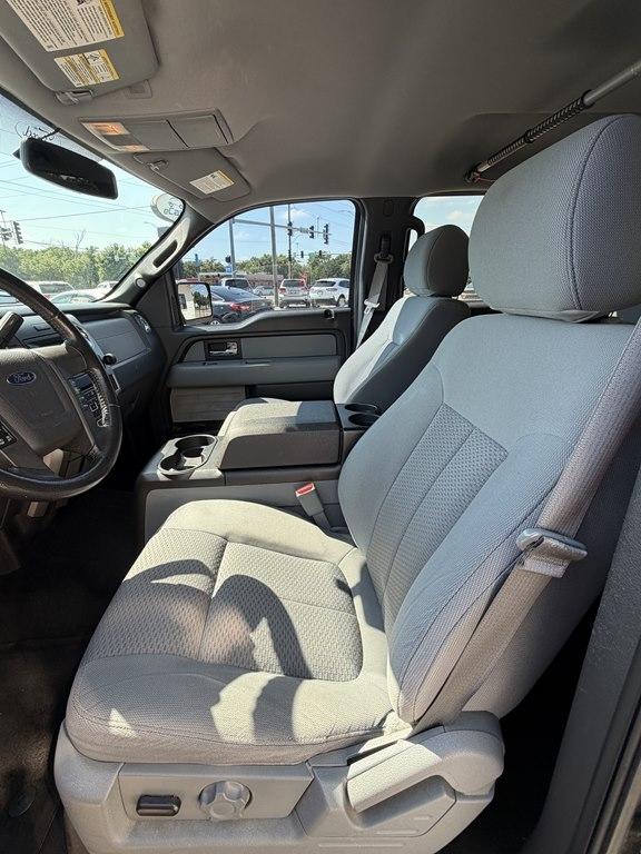 Ford F-150 2WD SuperCrew 145" XL 2013