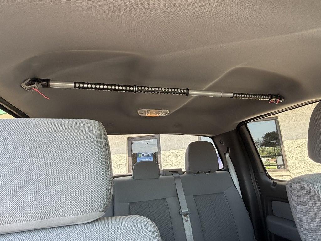 Ford F-150 2WD SuperCrew 145" XL 2013