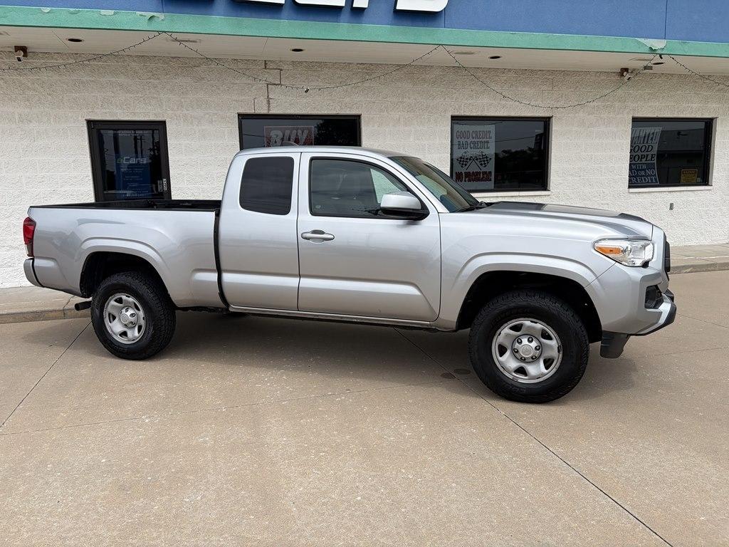 Toyota Tacoma 2WD SR Access Cab 6' Bed I4 AT (Natl) 2023