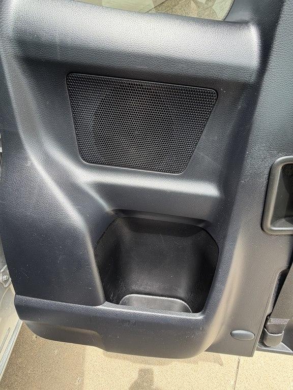 Toyota Tacoma 2WD SR Access Cab 6' Bed I4 AT (Natl) 2023