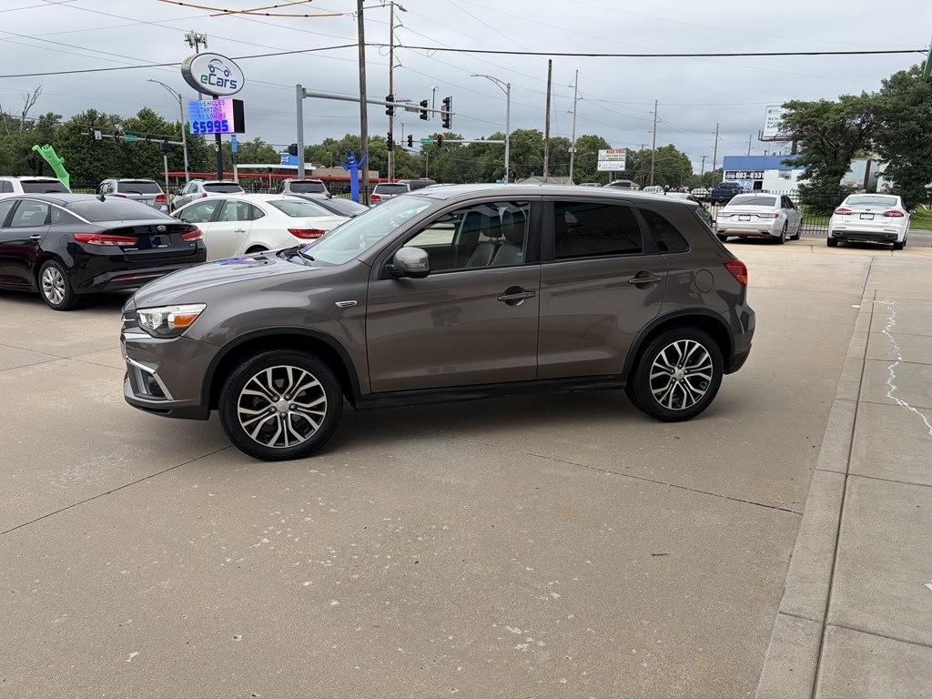 Mitsubishi Outlander Sport SE 2.4 AWC CVT 2018